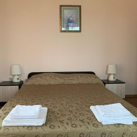 Golden Sun Apartment Pomorie Exterior photo